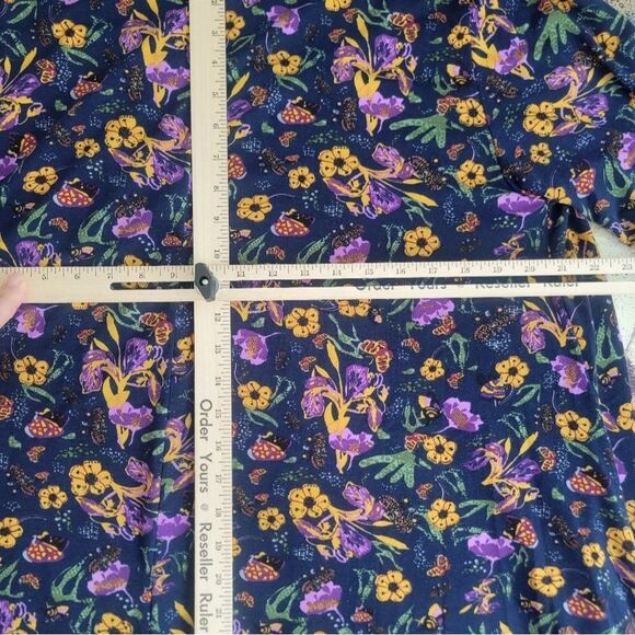 LuLaRoe Gigi Woman's Top Blouse 2 X Large Floral Multicolor Short Sleeve - Picture 10 of 12